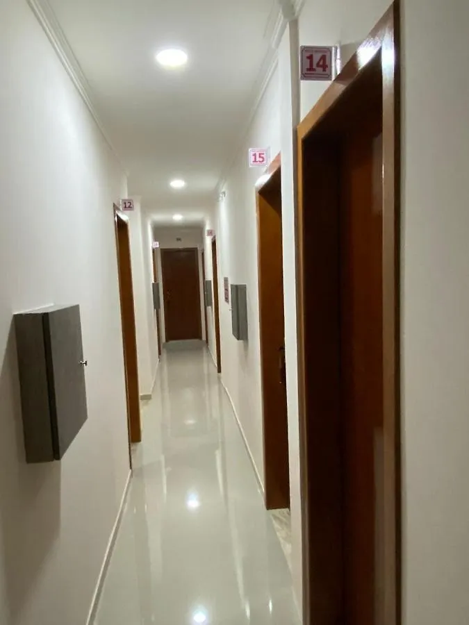 Hotel Quintino - Metro Se -Localizado No Coracao De Sao Paulo Proximo Ao Bras E 25 De Marco Com Estacionamento No Local Gratis البرازيل