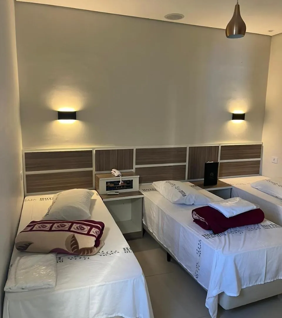 Hotel Quintino - Metro Se -Localizado No Coracao De Sao Paulo Proximo Ao Bras E 25 De Marco Com Estacionamento No Local Gratis
